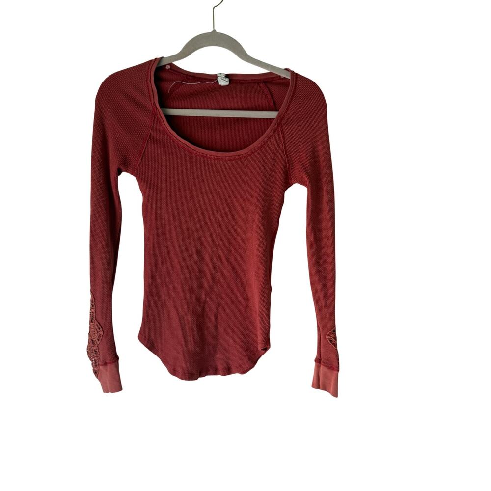 We The Free Thermal Top Fitted XS Red Long Sleeve Crochet Cuff Waffle‎ Knit Boho